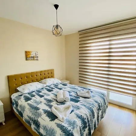 Daire Kuşadası'nda 1+1 Yazlık Daire Olea *