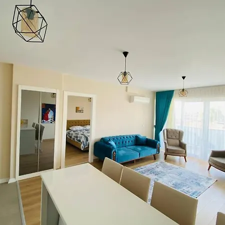 Kuşadası'nda 1+1 Yazlık Daire Olea *