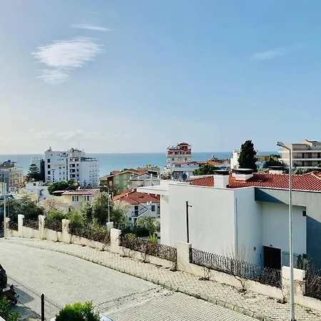 Apartment Kusadasi'nda 1+1 Yazlik Daire Olea